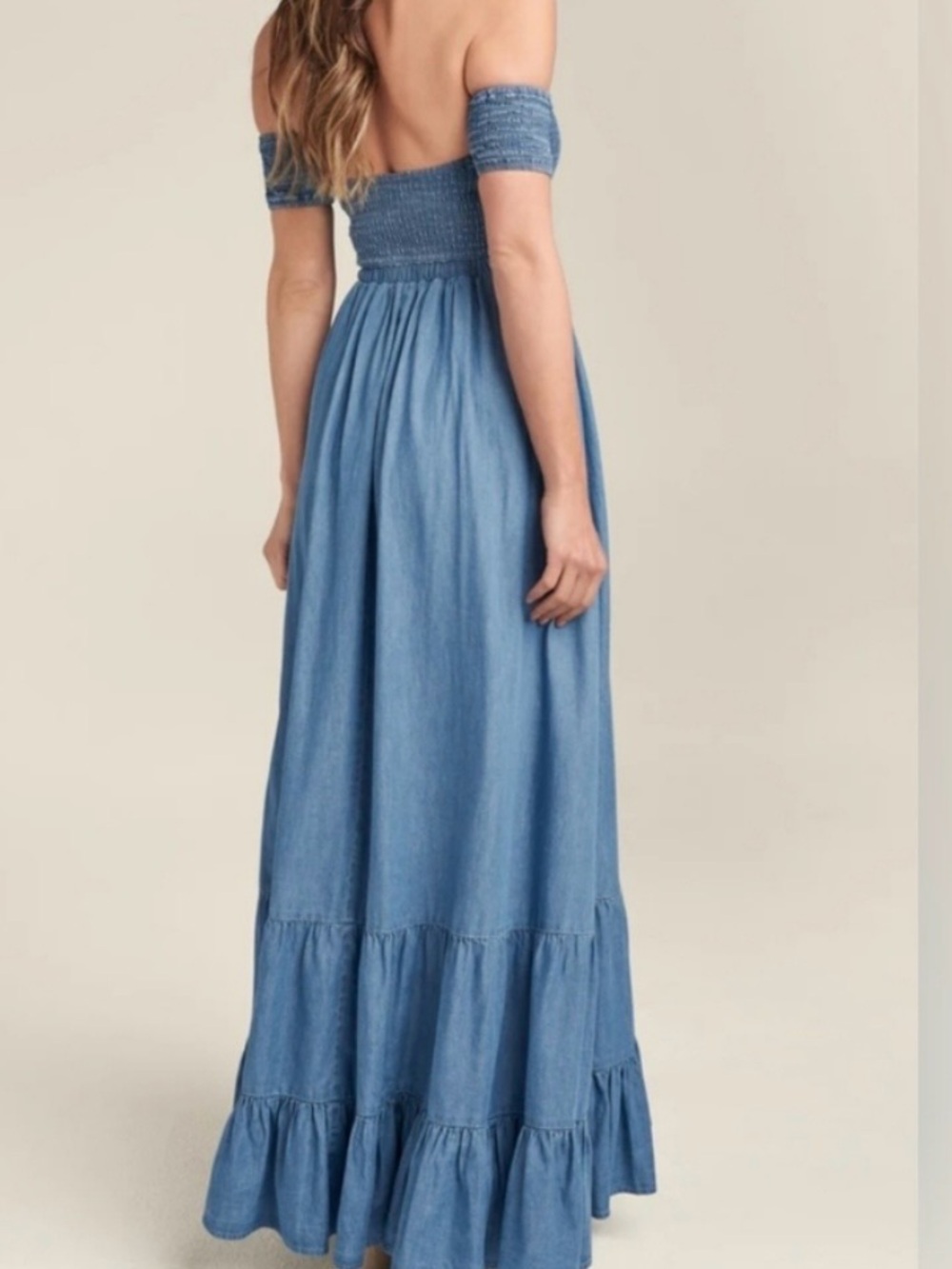 Women's Blue Tiered denim  Maxi Skirt - Casual Summer Style - Picture 3 of 10